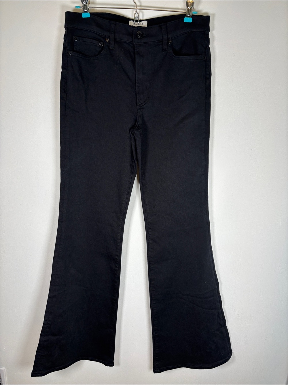 Pistola Kinsley Mid Rise Ultra Flare Jeans – Noir (Black) – Size 28 (NWT)
